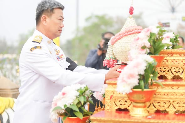 📄✨ สพอ.วัฒนานคร ร่วมพิธีถวายราชสักการะสมเด็จพระนเรศวรมหาราช (วันยุทธหัตถี)